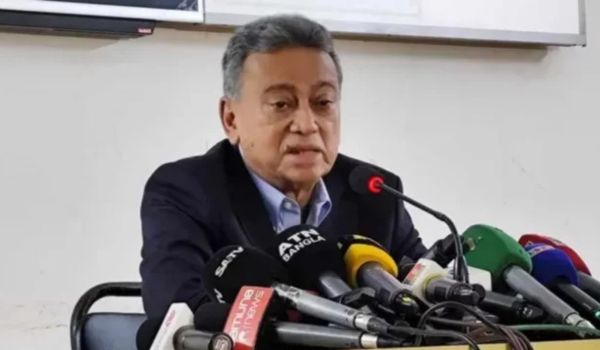 দুইশ আসন পেলেও একা সরকার গঠন করবে না বিএনপি : আমীর খসরু