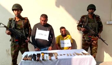 অস্ত্রসহ সেনাবাহিনীর হাতে আটক জাকির-লিটন