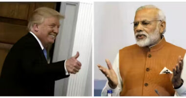 আমেরিকার নাগরিকত্ব হারাতে হচ্ছে লাখ লাখ ভারতীয়র