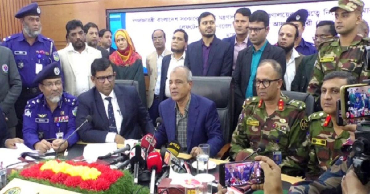 দেশে ৩৩ হাজারের বেশি বিদেশি অবৈধভাবে বসবাস করছেন : স্বরাষ্ট্র উপদেষ্টা