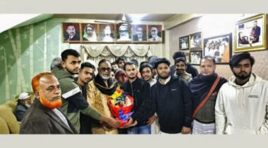 মানুষের সেবা করার জন্য রাজনীতি করি, চাঁদাবাজির জন্য নয়: মুকুল