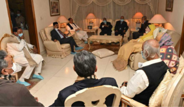 উন্নত চিকিৎসার জন্য আগামী ৭ জানুয়ারি লন্ডনের উদ্দেশে দেশ ছাড়বেন খালেদা জিয়া।