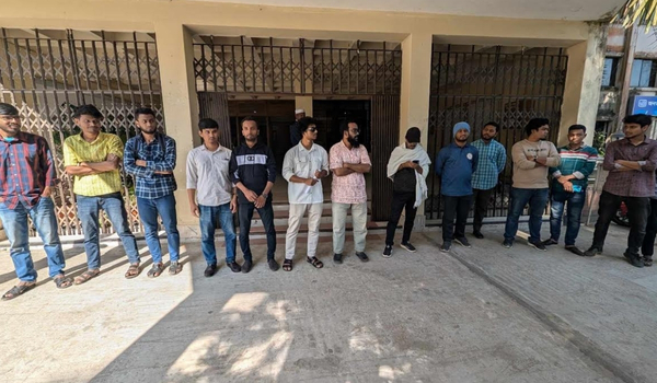 গুচ্ছ থেকে বের হয়ে স্বতন্ত্র পদ্ধতিতে ভর্তি পরীক্ষায় একাত্মতা কুবি শিক্ষকদের
