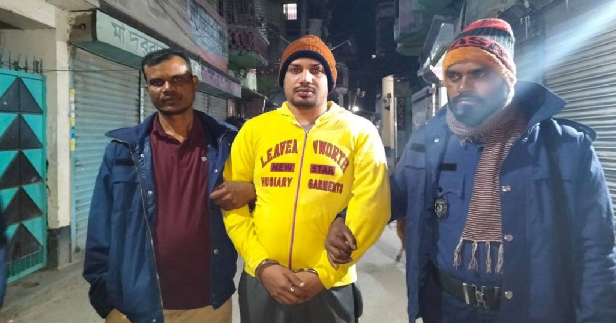 প্রকাশ্যে গুলি চালানো সেই ছাত্রলীগ নেতা অবশেষে গ্রেফতার