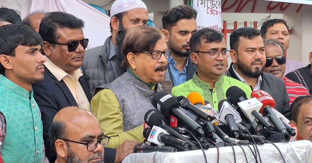 আওয়ামী লীগ পুনর্বাসন আইন চালু করা যাবে না : মান্না