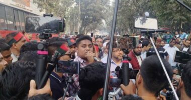 অন্তর্বর্তী সরকারকেই বিডিআর হত্যাকাণ্ডের বিচার করতে হবে : হাসনাত আব্দুল্লাহ