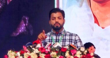আ.লীগ-ছাত্রলীগের নামে এই বাংলার মাটিতে কেউ রাজনীতি করতে পারবে না : ইশরাক