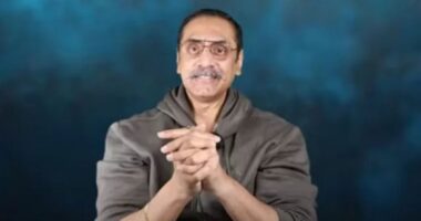 স্বরাষ্ট্র উপদেষ্টাকে নিয়ে পিনাকীর কড়া স্ট্যাটাস