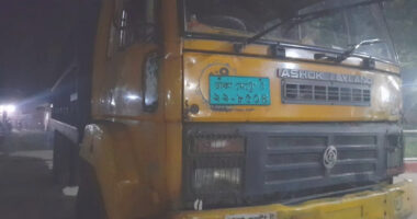 শ্রমিকলীগ নেতার ট্রাক থেকে ২ কেজি গাঁজা উদ্ধার