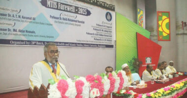 আল-হাদিস বিভাগের স্নাতকোত্তর শিক্ষার্থীদের বিদায়ী সংবর্ধনা-