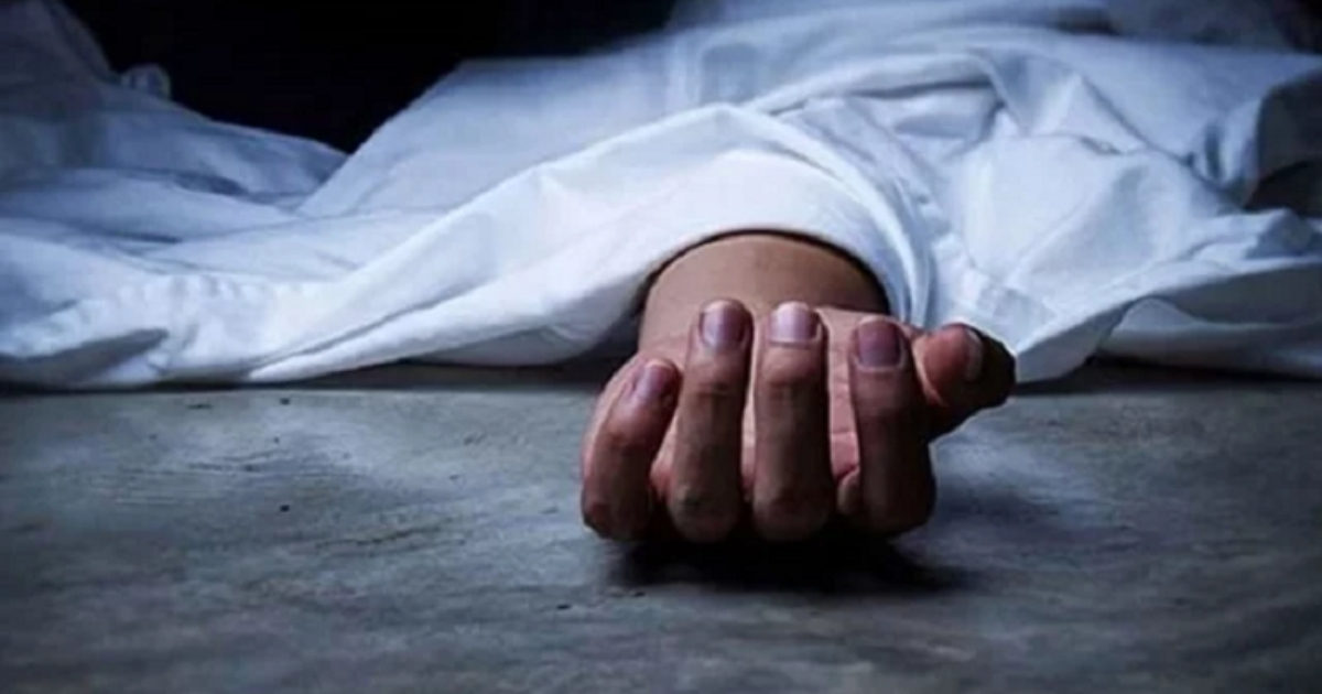 বগুড়ার শেরপুরে গৃহবধুর আত্মহত্যা