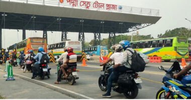 পদ্মা সেতুতে এক দিনে প্রায় সোয়া ৪ কোটি টাকার টোল আদায়
