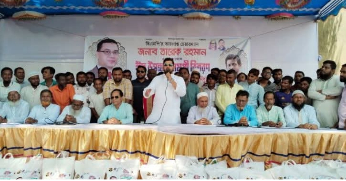 রূপগঞ্জে আরো ৭ হাজার পরিবারে দিপু ভুঁইয়ার ঈদ বস্ত্র বিতরণ