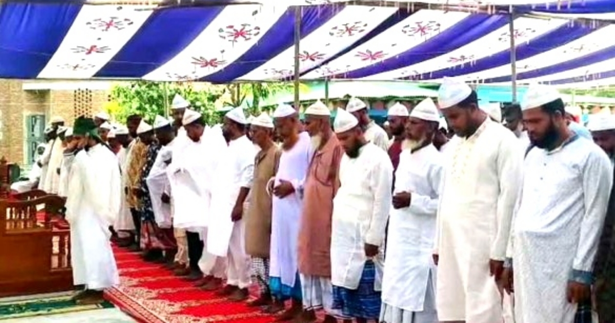 সৌদি আরবের সাথে মিল রেখে পটুয়াখালীর  ২২ গ্রামে ঈদুল ফিতর উদযাপন