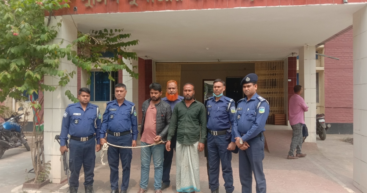 নেত্রকোনায় পাহাড়াদারকে হত্যা করে খামারের গরু ডাকাতি