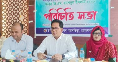 আখাউড়ায় উপজেলায় নব যোগদানকৃত উপজেলা নির্বাহী কর্মকর্তা জি এম রাশেদুল ইসলাম এর সাথে