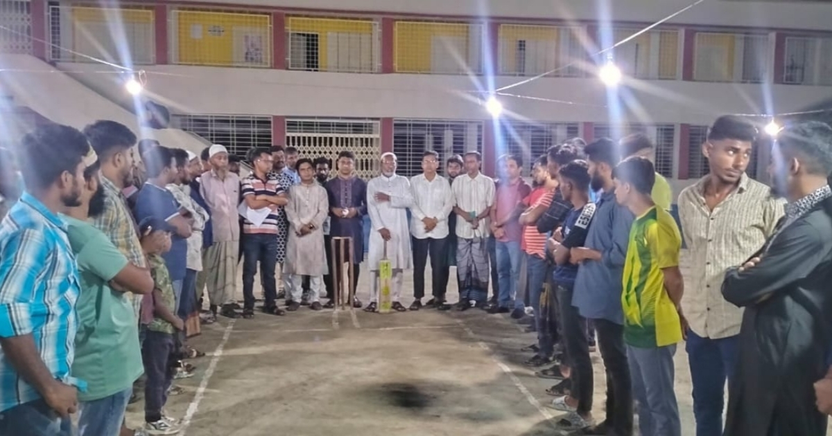 গলাচিপায় বোয়ালিয়া খেয়াঘাট শর্টপিচ নাইট ক্রিকেট টুর্নামেন্ট -২০২৫ এর উদ্বোধন