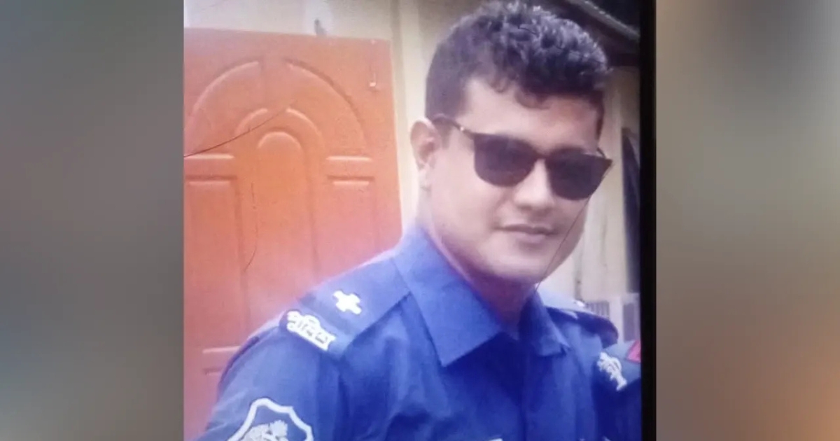 থানায় জিডি করতে ৩ প্যাকেট সিগারেটের দাম নিলেন এএসআই