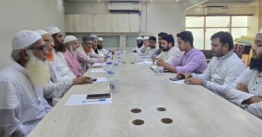 গণহ*ত্যার দায়ে আ.লীগের বিচার, নিবন্ধন বাতিলে একমত হেফাজত ও এনসিপি