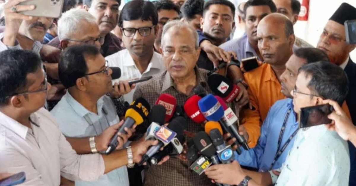 ৫ বছর সরকারকে ক্ষমতায় রাখার বিষয়ে আমি কিছু বলিনি, জনগণ বলেছে : স্বরাষ্ট্র উপদেষ্টা