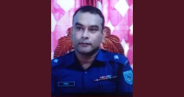 ‘বুঝলে বুঝ, না বুঝলে খেয়ে নে তরমুজ’,বদলির পর রহস্যময় স্ট্যাটাস ওসির