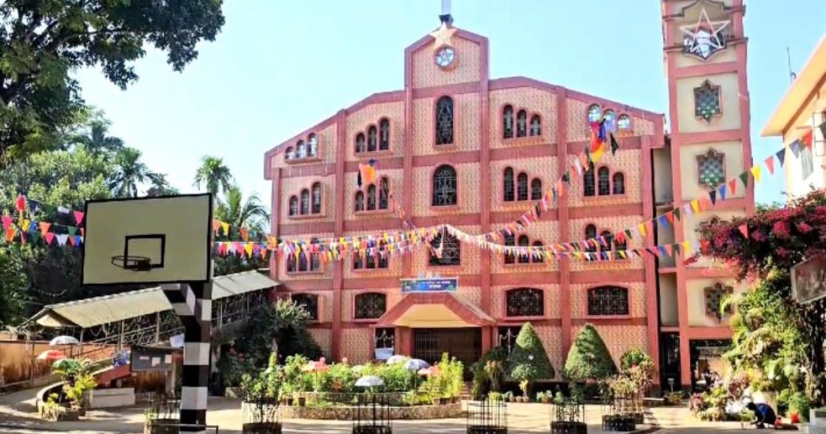 ইস্টার সানডে উপলক্ষে দুর্গাপুরে প্রার্থনা ও ধর্মীয় অনুষ্ঠান