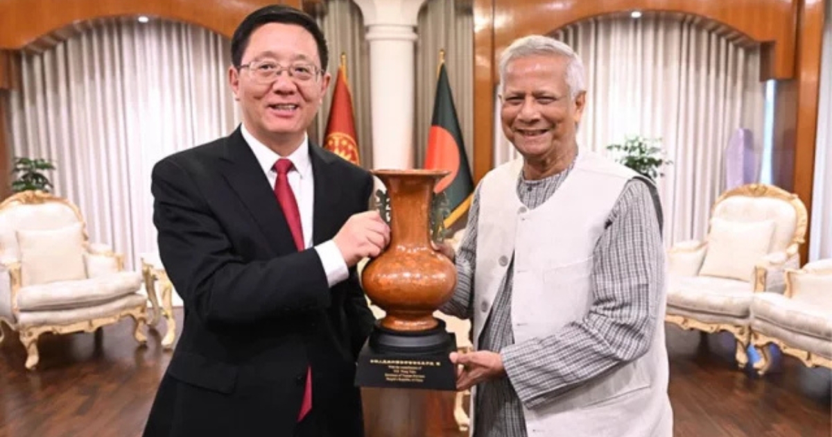 আমরা চীনের খুব ঘনিষ্ঠ প্রতিবেশী হতে চাই : প্রধান উপদেষ্টা