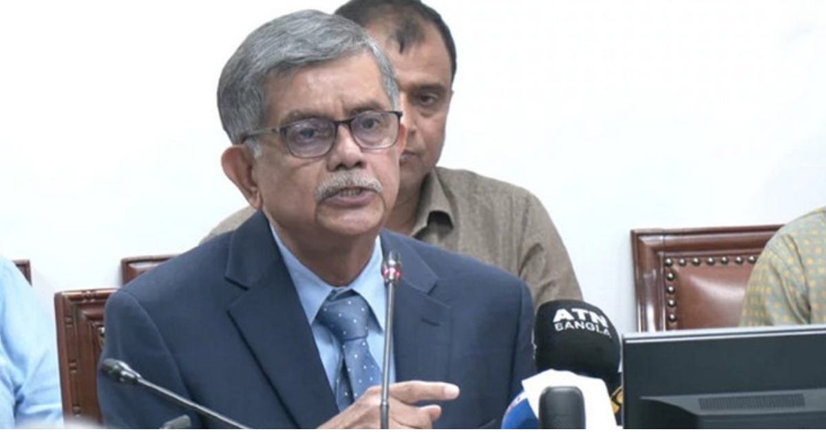 গত ১৫ বছর স্বাধীনভাবে কথা বলতে না পারায় এখন এত আন্দোলন : শিক্ষা উপদেষ্টা