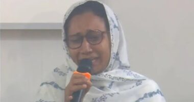 শেখ হাসিনার বিচার না হলে আমার সন্তান আমার বুকে ফিরিয়ে দেন