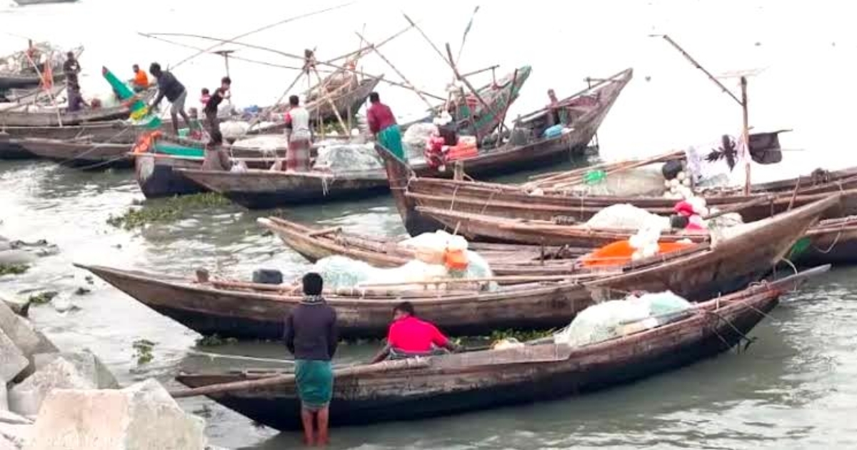 মধ্যরাতে শেষ হচ্ছে ইলিশ নিষেধাজ্ঞা, জেলেদের প্রস্তুতি সম্পন্ন