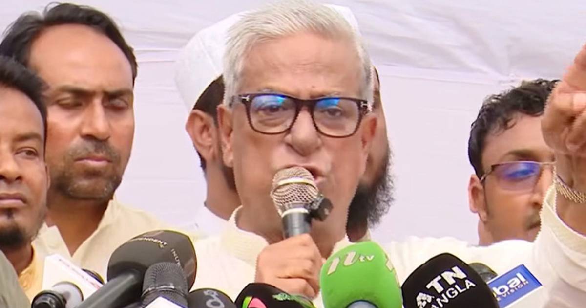 পদত্যাগ না করে দ্রুত নির্বাচন দিয়ে দৃষ্টান্ত স্থাপন করুন : ফারুক
