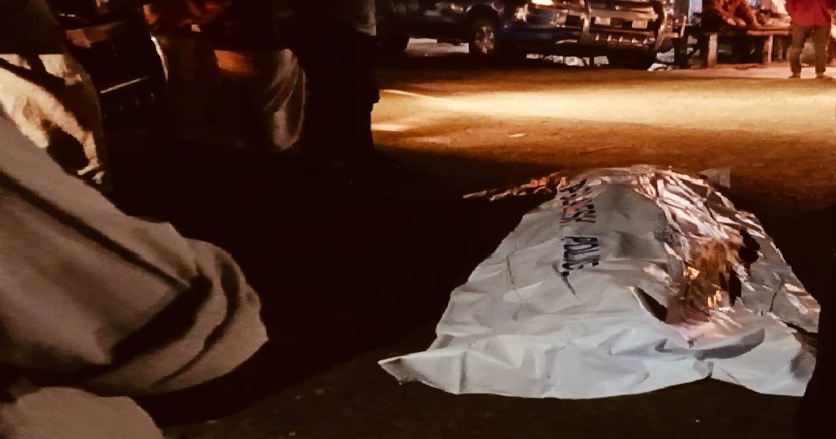 ডোমারের চিলাহাটিতে গৃহবধুর রহস্যজনক মৃত্যু-স্বামী আটক