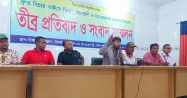 টাঙ্গাইলে মিথ্যা মামলার প্রতিবাদে সাবেক খেলোয়াড়দের সংবাদ সম্মেলন