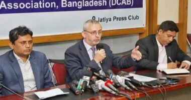 জুলাই হত্যার স্বচ্ছ বিচার দেখতে চায়, নির্বাচনে কোনো চাপ নেই, বরং সংস্কারগুলো জরুরি : রাষ্ট্রদূত