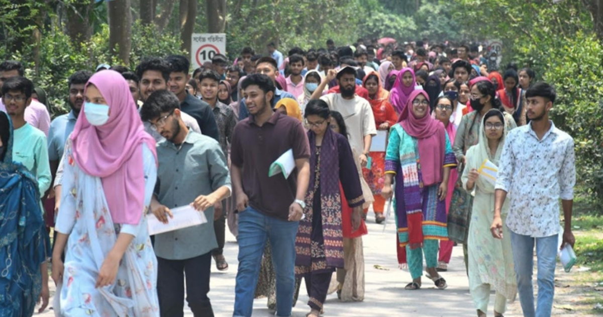 বেরোবিতে গুচ্ছভুক্ত বিশ্ববিদ্যালয় সমূহের ‘এ’ ইউনিটের ভর্তি পরীক্ষা অনুষ্ঠিত