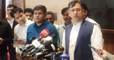 আমরা শাহাবাগে কেন যাবো ? আমাদের দাবি মাননীয় প্রধান উপদেষ্টাকে আগেই জানিয়েছি : সালাহউদ্দিন