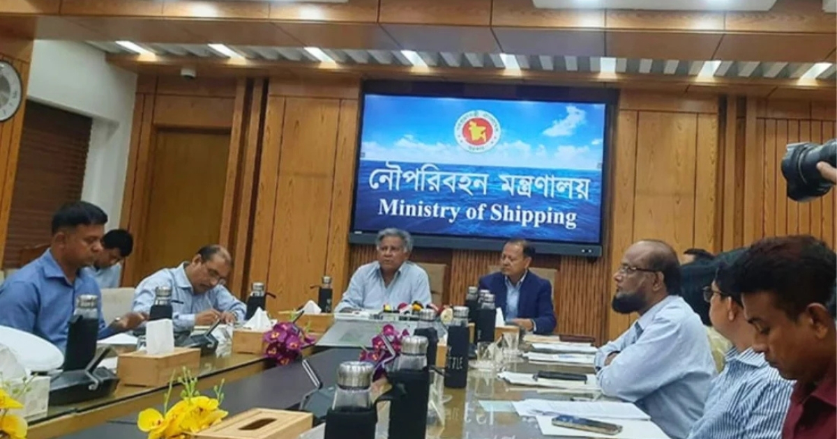 ২৮ তারিখের মধ্যে শ্রমিকদের পাওনা পরিশোধ না করলে মালিকদের জেল : শ্রম উপদেষ্টা
