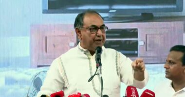 নির্বাচন চায় না একজন, তিনি হলেন ড. ইউনূস : মির্জা আব্বাস