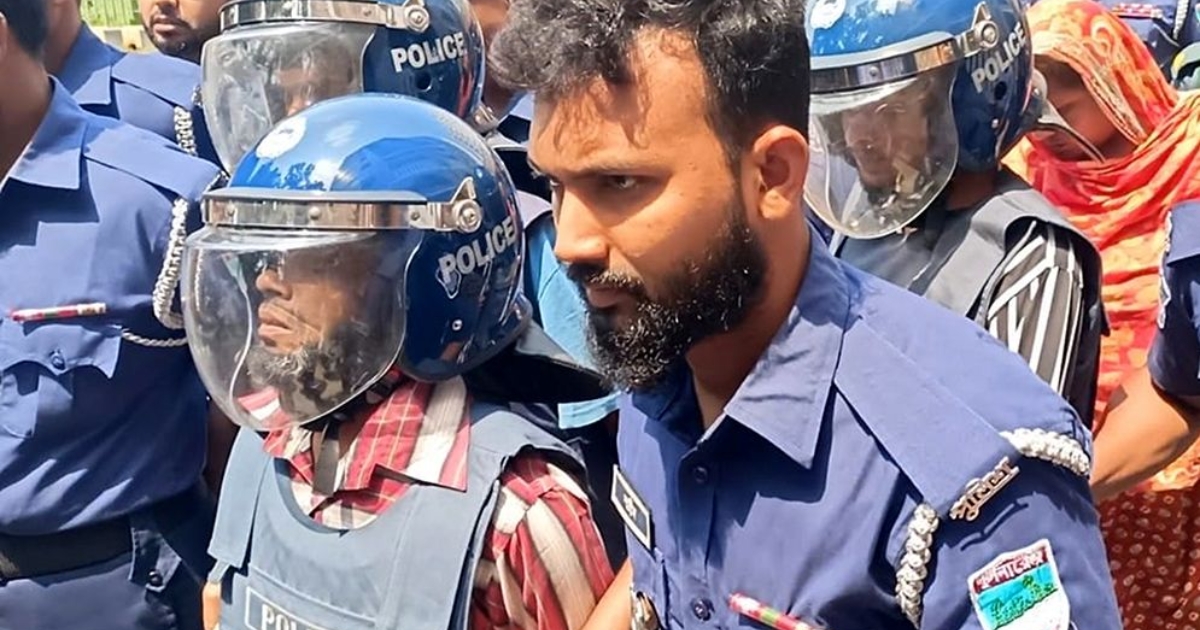 শিশু আছিয়া ধর্ষণ ও হত্যা হিটু শেখের মৃত্যুদণ্ড, খালাস ৩