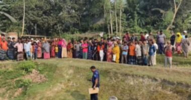 টাঙ্গাইলে হত্যা মামলার আসামিকে কুপিয়ে হত্যা 