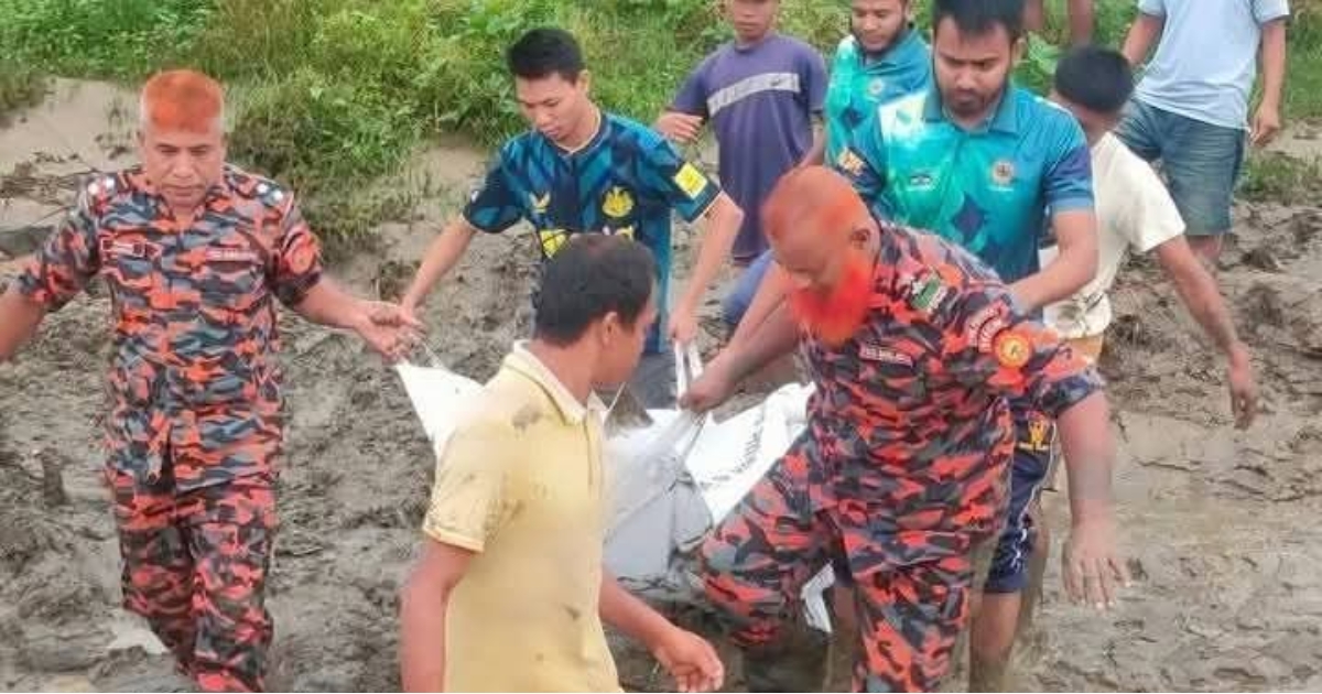 মাইনী নদীর স্রোতে তলিয়ে যাওয়া তরিৎ চাকমার মরদেহ উদ্ধার