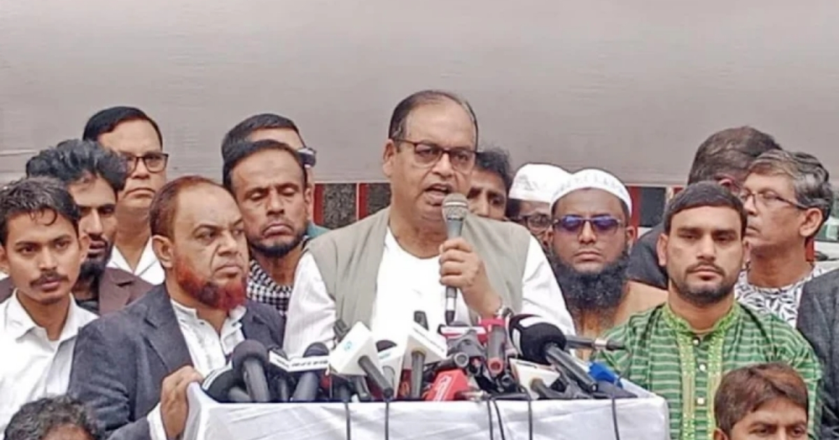 তাড়াতাড়ি নির্বাচন হলে এই দেশটা রক্ষা পাবে: দুদু