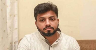 এবার মেয়র হিসেবে শপথ নিতে হাইকোর্টে রিট করলেন ইশরাক