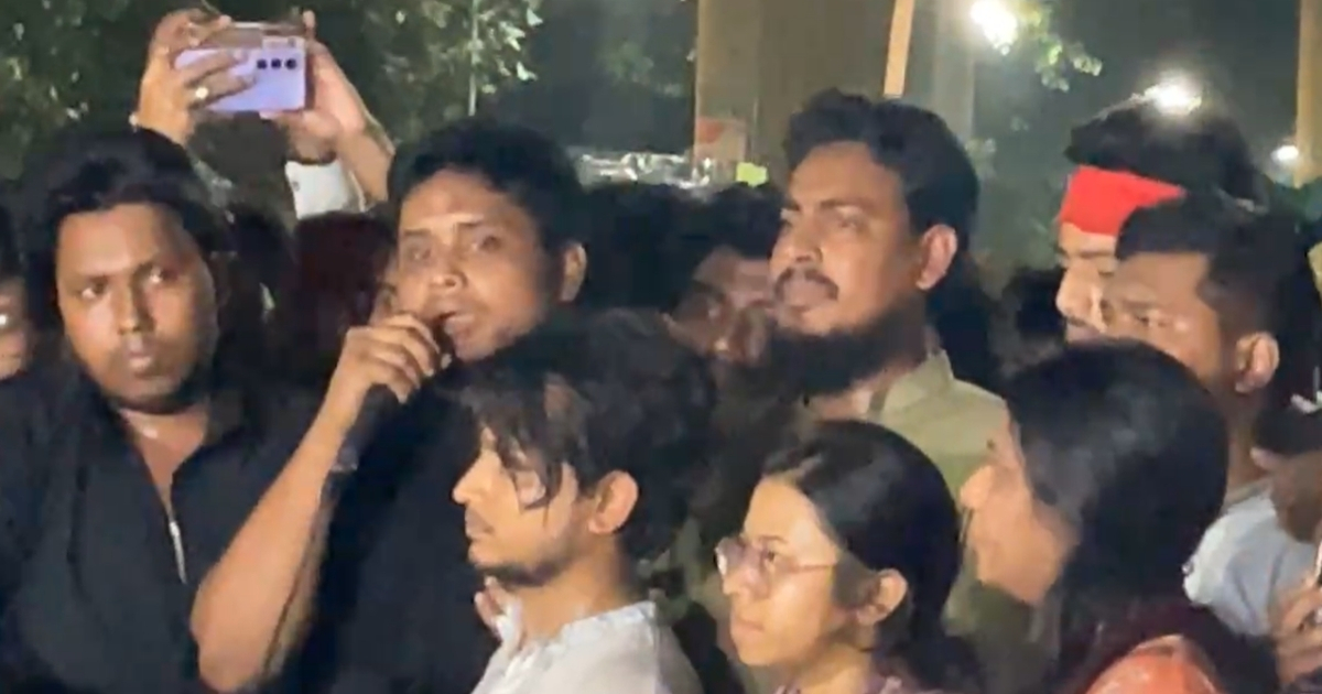 নিষিদ্ধ না হলে রাজপথ ছাড়বে না এনসিপি ! নতুন কর্মসূচিতে উত্তাল রাজনীতি