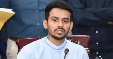 জোটবেঁধে ‘কুমির ডেকে আনছেন তা আপনাদেরই খাবে’