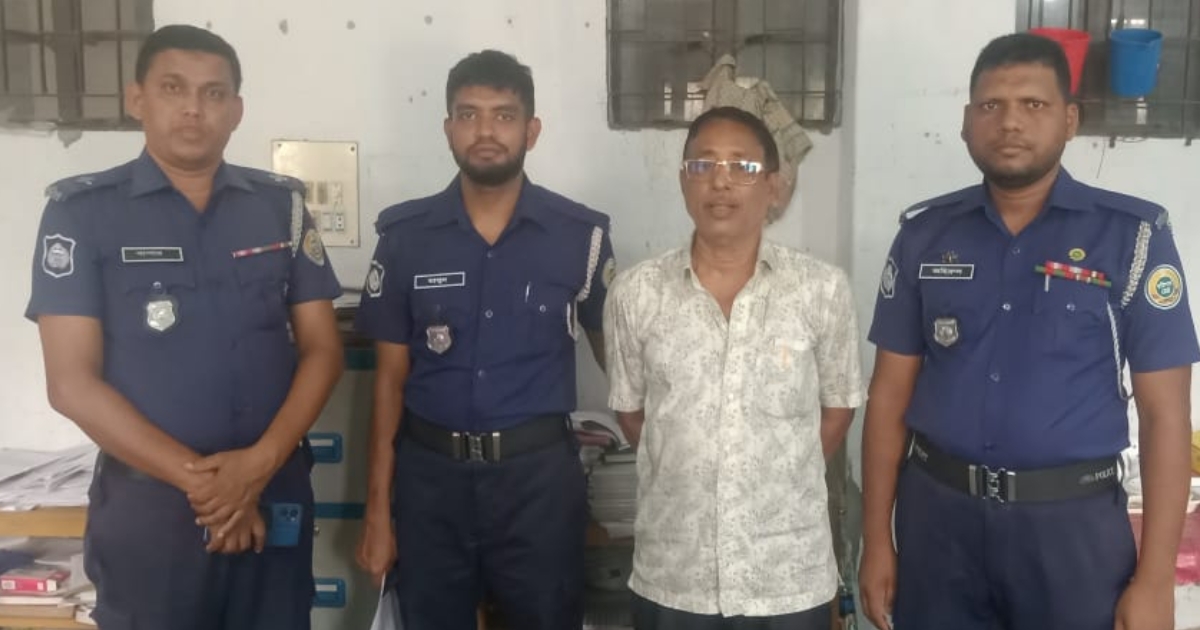 কুয়াকাটায় ‘অপারেশন ডেভিল হান্ট’ অভিযানে পৌর আ.লীগ নেতা গ্রেপ্তার