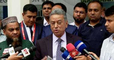প্রস্তাবিত বাজেট আগের সরকারেরই ধারাবাহিকতা এবং এর মৌলিক বিষয়গুলোতে গলদ : আমীর খসরু