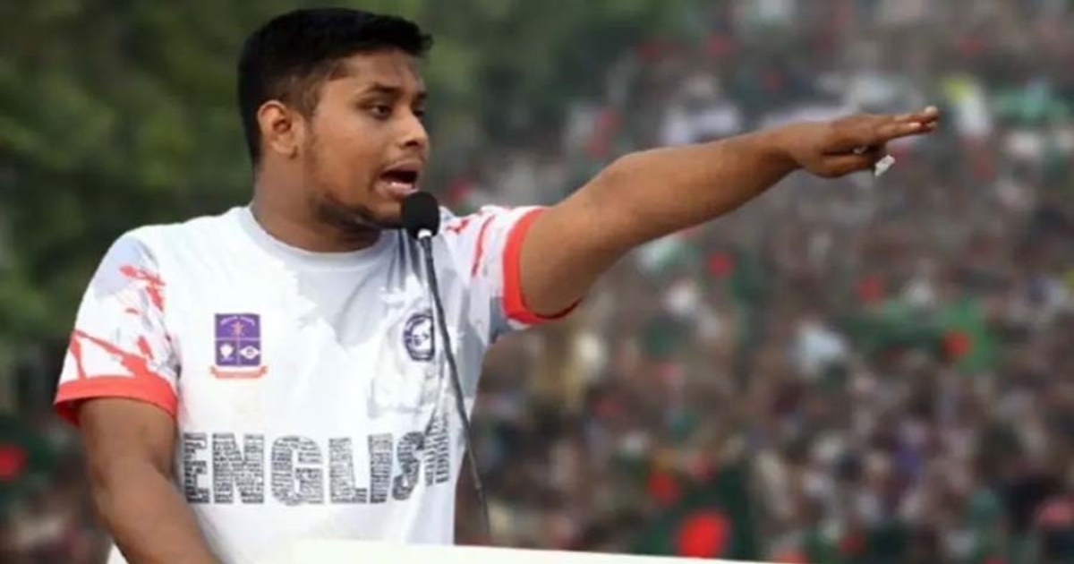 জুলাই অভ্যুত্থান ব্যর্থ হলে এই সাংবাদিকরাই হাসিনার কদমবুচি করে পুরস্কার নিতে ছুটে যেতো : হাসনাত