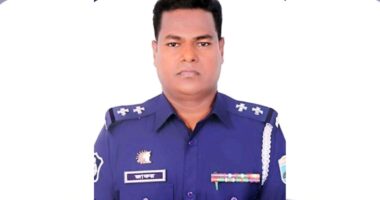 মামলা থেকে নাম বাদ দিতে ৫ লাখ টাকা ঘুষ দাবির অভিযোগ এস আইয়ের বিরুদ্ধে