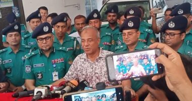 রিমান্ডে জিজ্ঞাসাবাদের জন্য কাঁচের মতো স্বচ্ছ ঘর করা হবে : স্বরাষ্ট্র উপদেষ্টা